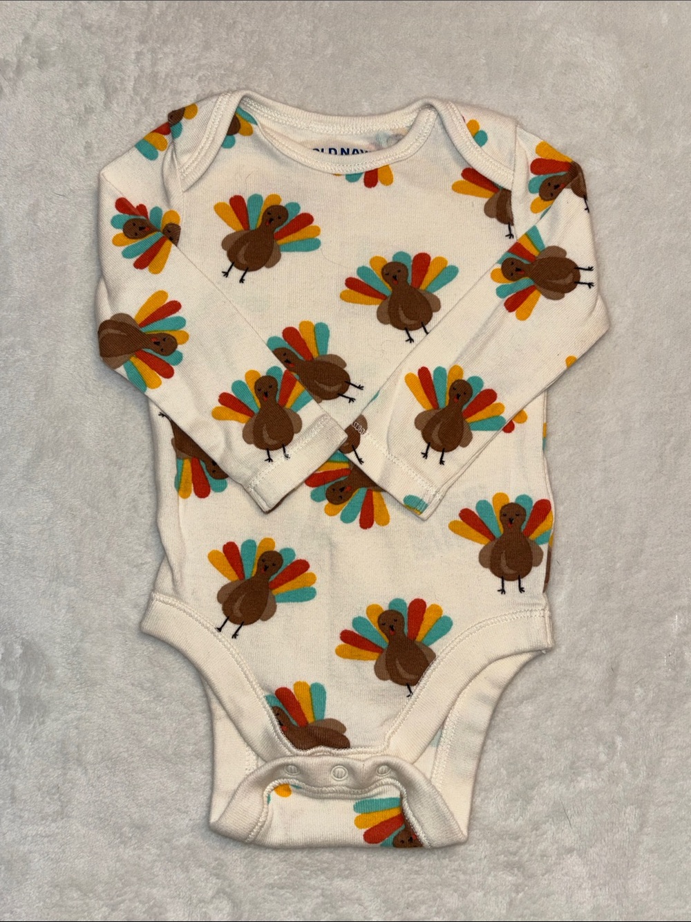 (3 for $10)Old Navy Cream Long-Sleeve Turkey Print Baby Bodysuit with Feathers